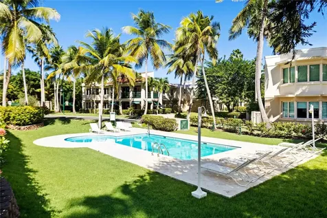 86 Lake Side Villas Vega Alta PR 00692