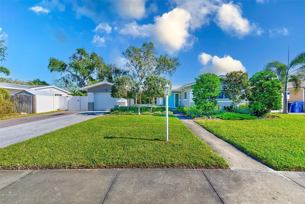 3201 61st Street N St Petersburg FL 33710