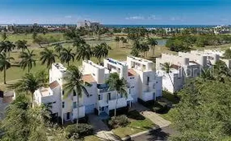 Calle Kennedy Villas Golf Calle Kennedy Dorado PR 00646