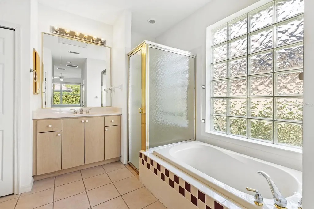 9143 Willow Brook Drive Sarasota FL 34238