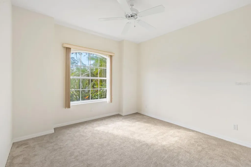 9143 Willow Brook Drive Sarasota FL 34238