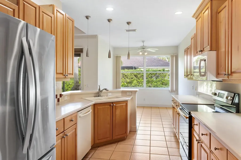 9143 Willow Brook Drive Sarasota FL 34238