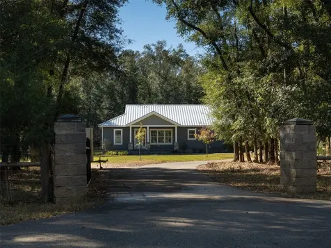 26489 NW 206th Place High Springs FL 32643