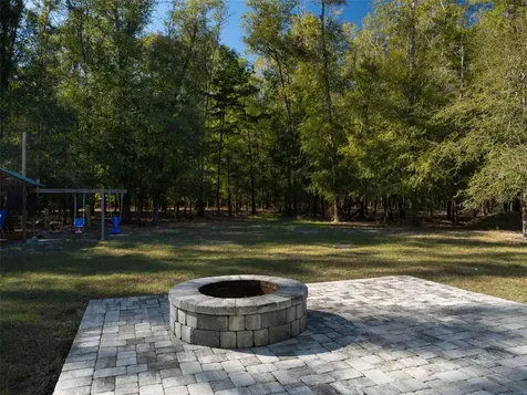 26489 NW 206th Place High Springs FL 32643