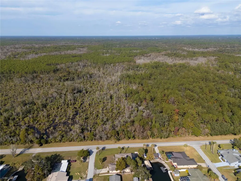 3879 N Seminole Point Crystal River FL 34428