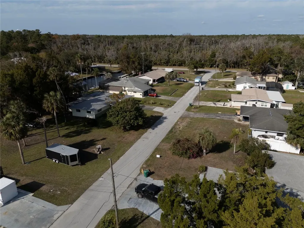 3879 N Seminole Point Crystal River FL 34428