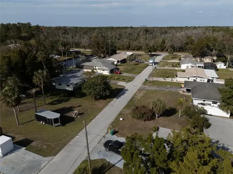 3879 N Seminole Point Crystal River FL 34428
