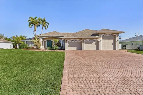 3411 SW 11th Place Cape Coral FL 33914
