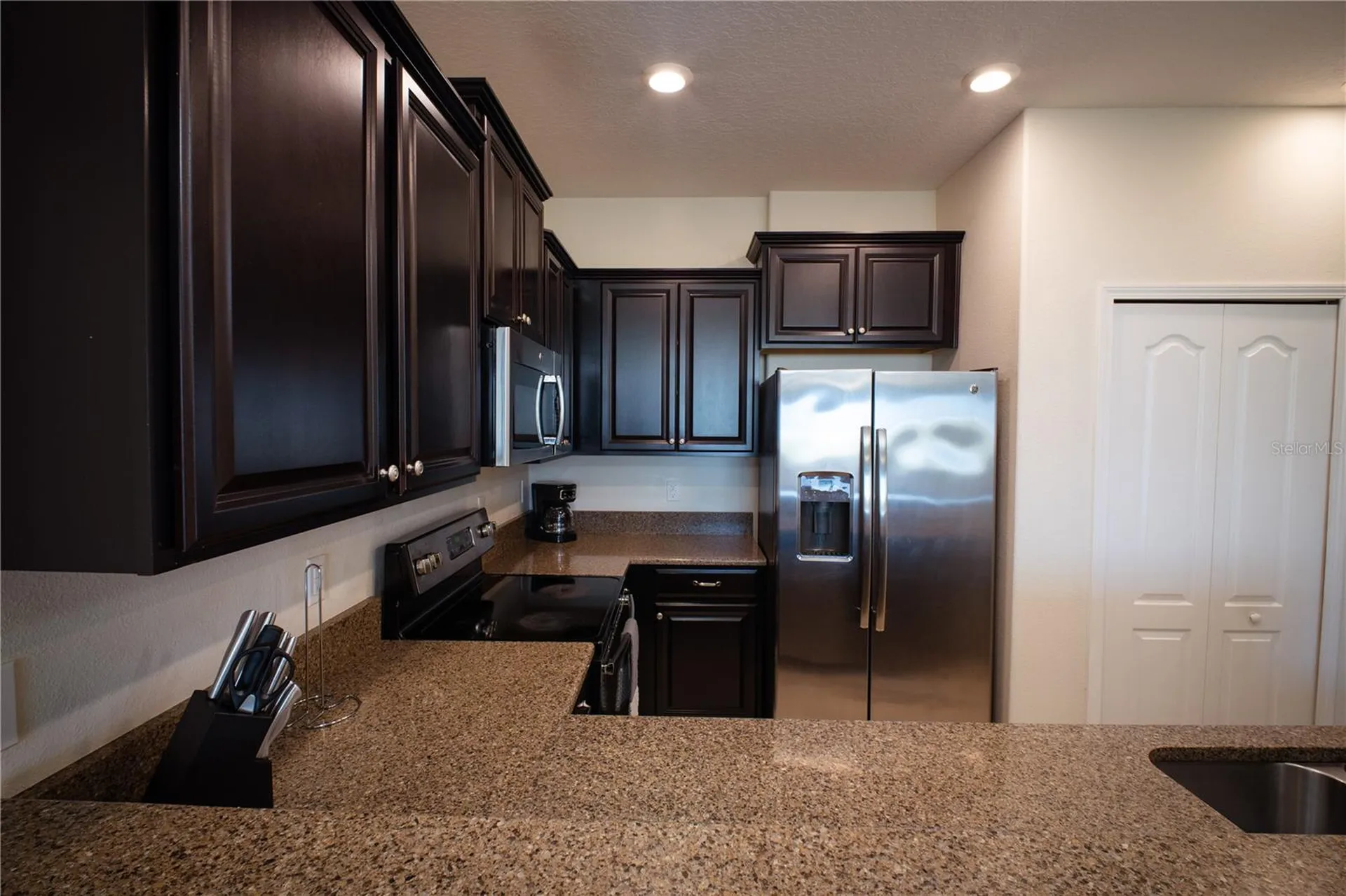 8979 Azalea Sands Lane Davenport FL 33896