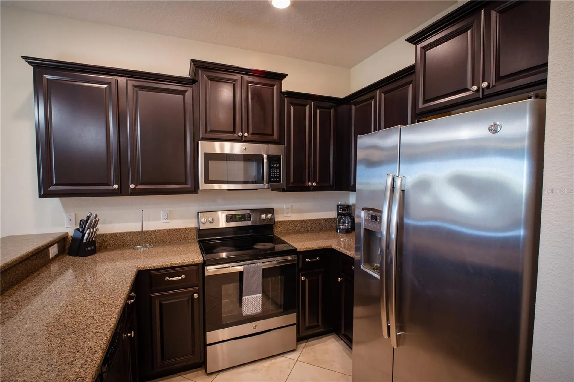 8979 Azalea Sands Lane Davenport FL 33896