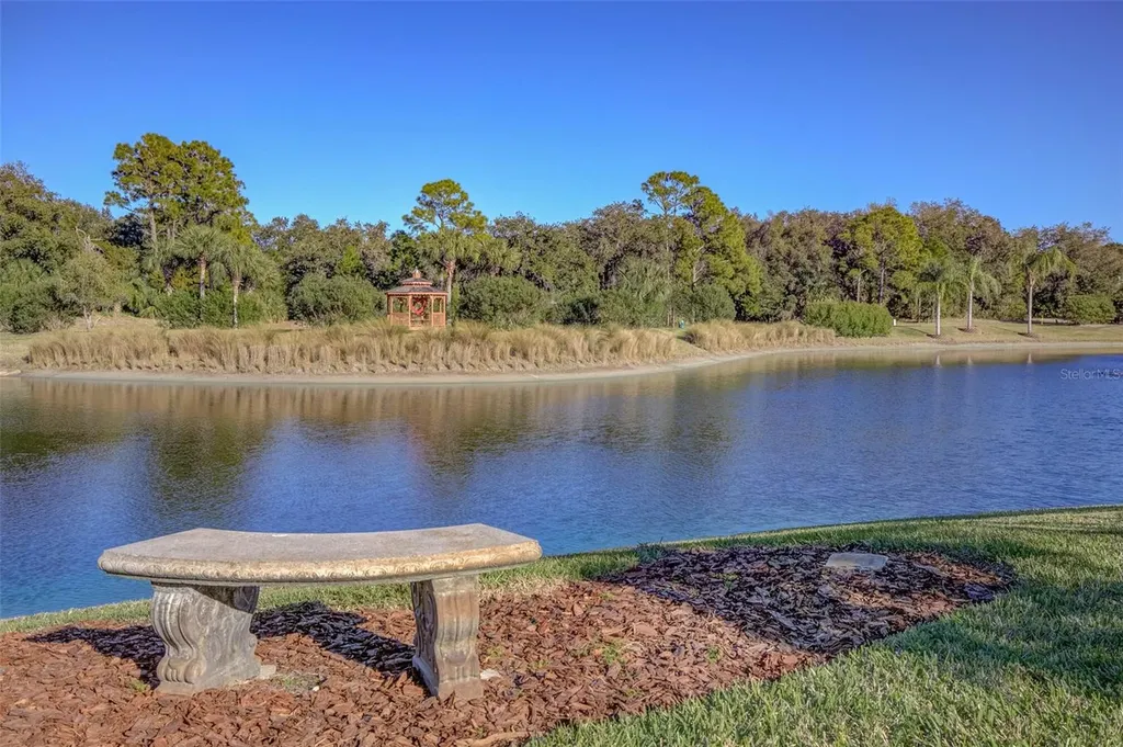 92 Old Oak Drive S Palm Coast FL 32137