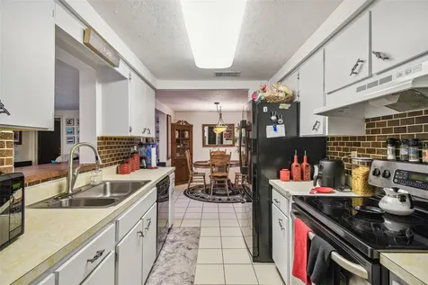 11815 Lakewood Drive Hudson FL 34669