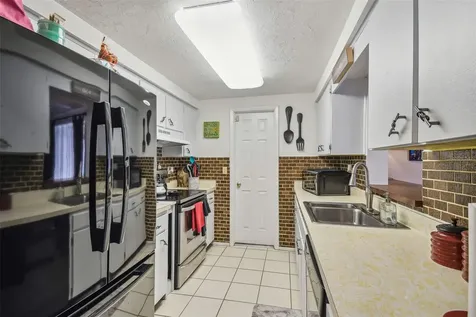 11815 Lakewood Drive Hudson FL 34669