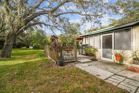 11815 Lakewood Drive Hudson FL 34669