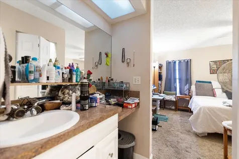 2044 Sheffield Court Oldsmar FL 34677