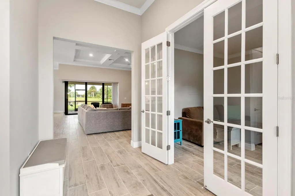 5610 Rain Lily Court Sarasota FL 34238