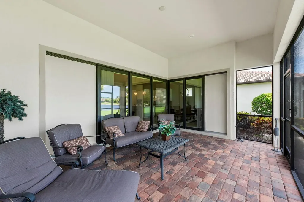 5610 Rain Lily Court Sarasota FL 34238