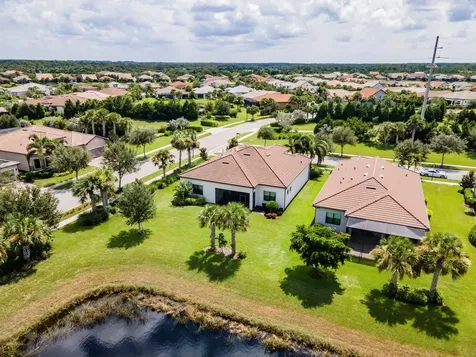 5610 Rain Lily Court Sarasota FL 34238