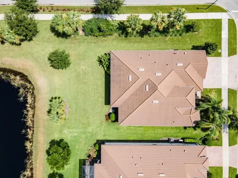 5610 Rain Lily Court Sarasota FL 34238