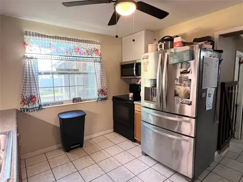 7954 43rd Avenue N St Petersburg FL 33709