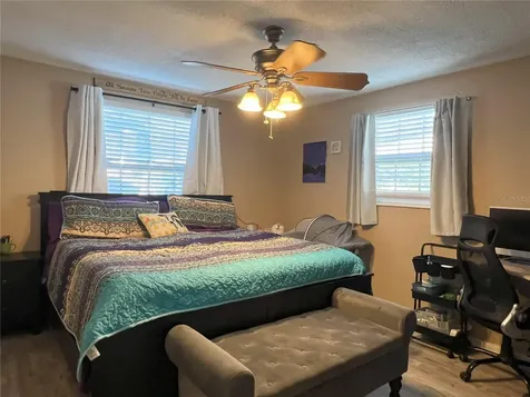 7954 43rd Avenue N St Petersburg FL 33709