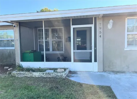 7954 43rd Avenue N St Petersburg FL 33709