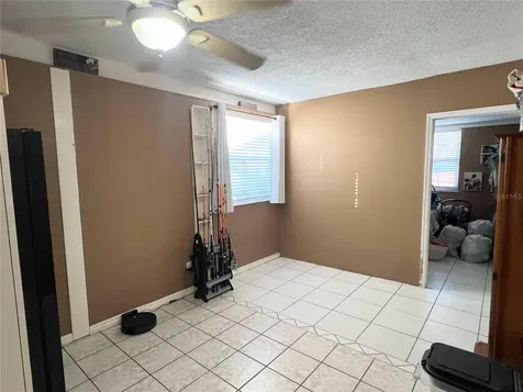 7954 43rd Avenue N St Petersburg FL 33709