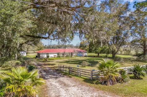 4510 SE County Road 232 Trenton FL 32693