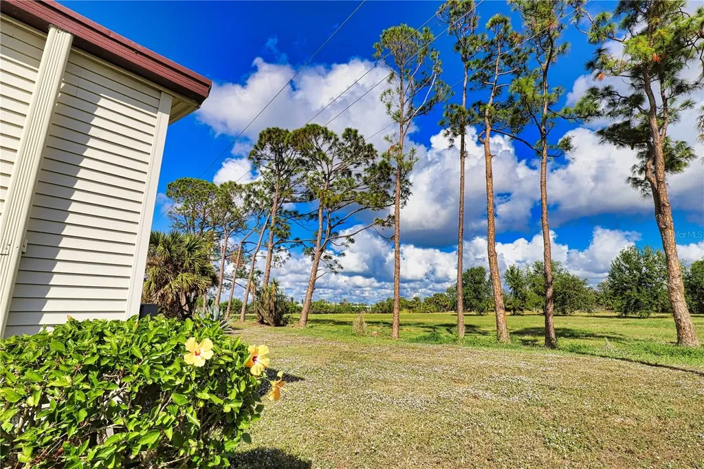 666 Alvarado North Port FL 34287