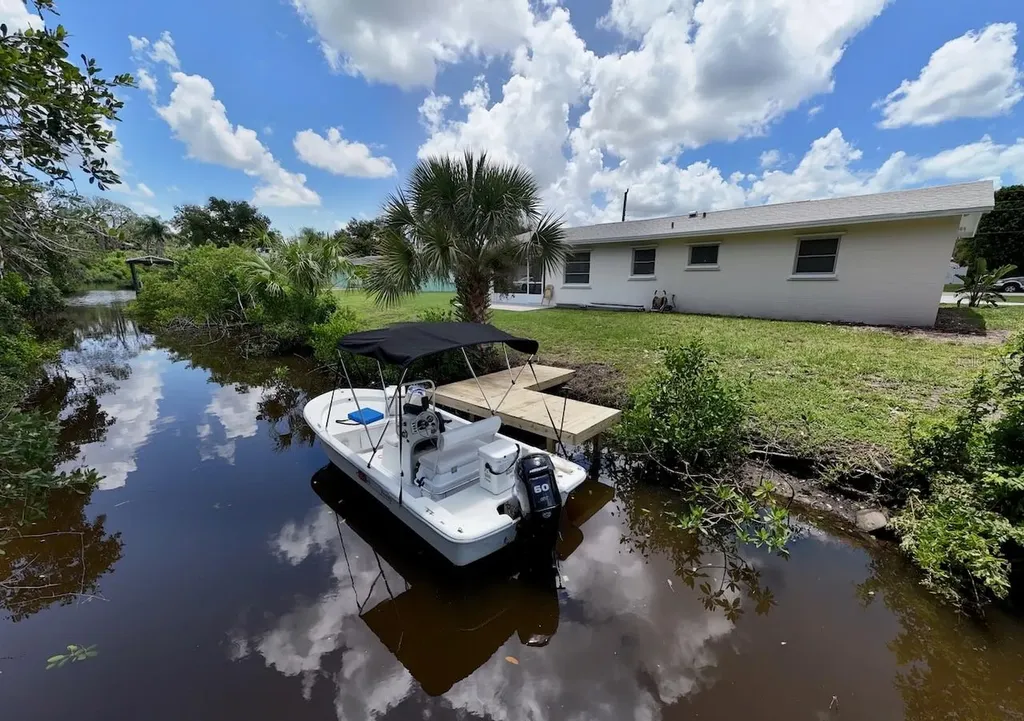 460 Creek Lane Drive Englewood FL 34223