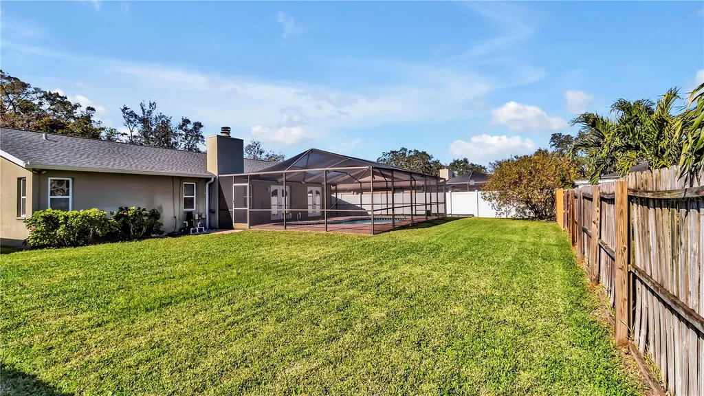 7801 17th Way N St Petersburg FL 33702