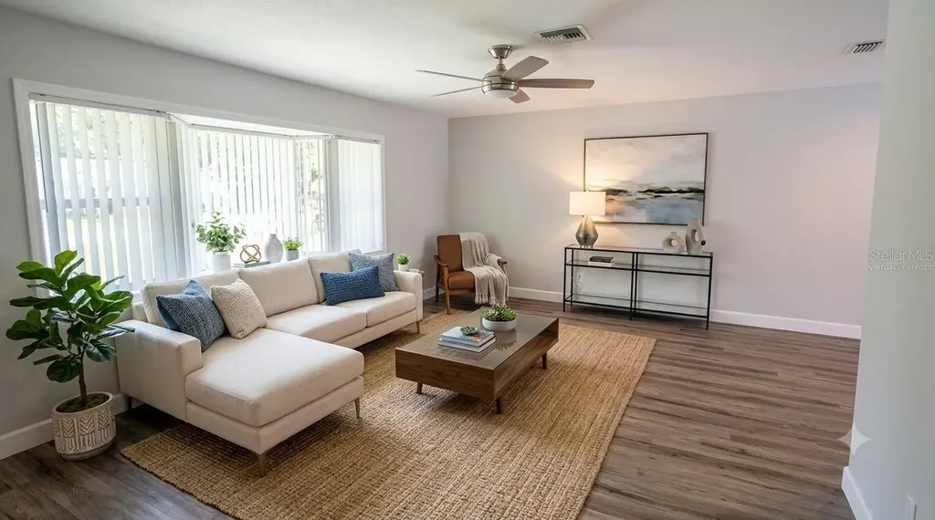 7801 17th Way N St Petersburg FL 33702