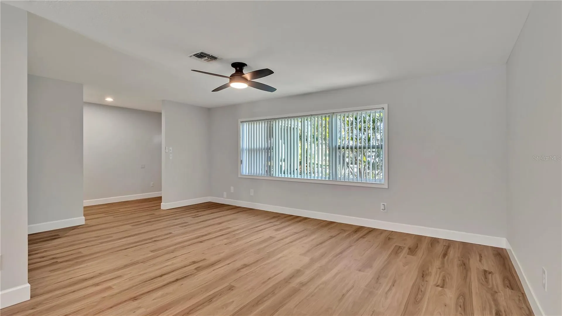 7801 17th Way N St Petersburg FL 33702