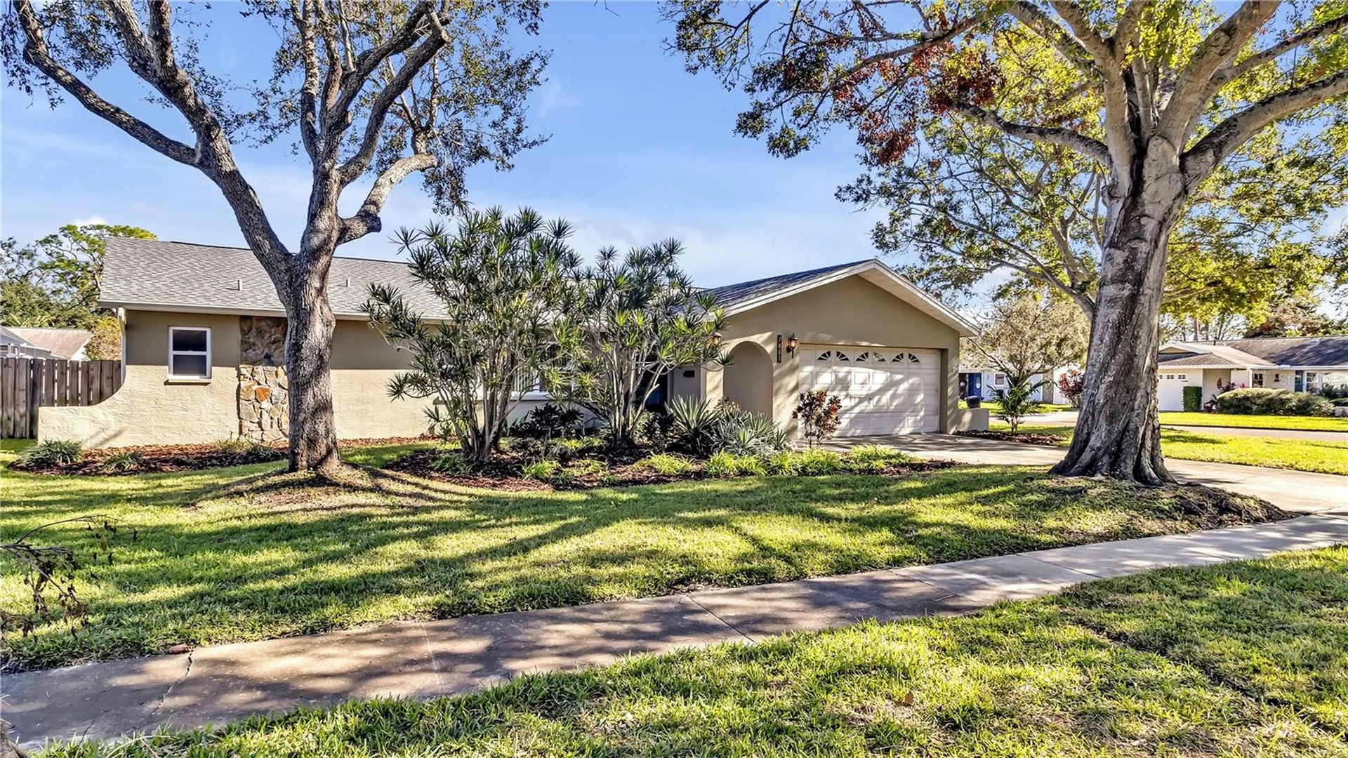 7801 17th Way N St Petersburg FL 33702