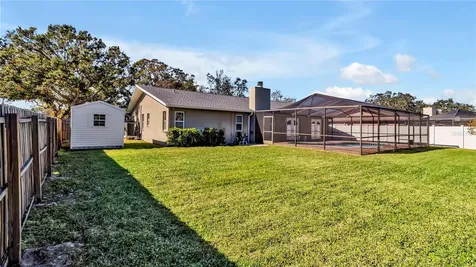 7801 17th Way N St Petersburg FL 33702