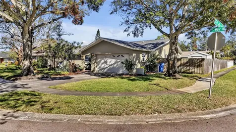 7801 17th Way N St Petersburg FL 33702