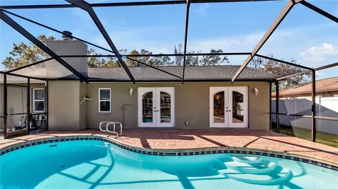 7801 17th Way N St Petersburg FL 33702