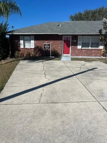 1417 Thousand Roses Drive N Lake Wales FL 33853