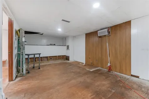 3416 N 15th Street Tampa FL 33605