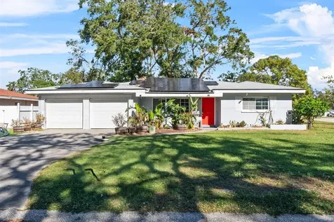 865 58th Avenue S St Petersburg FL 33705