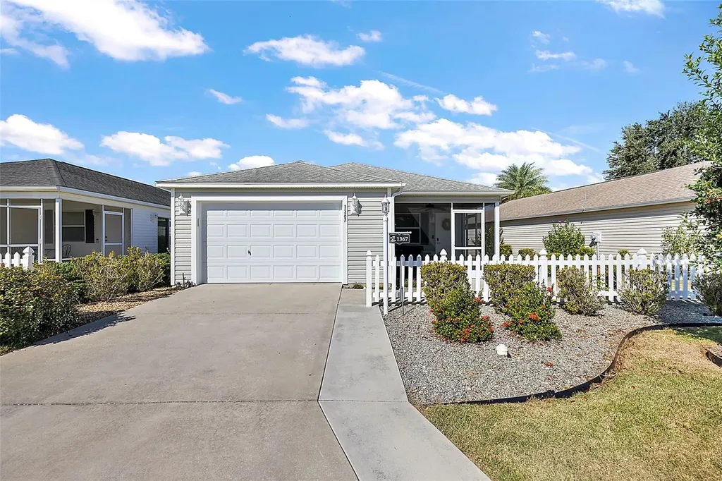 1367 Viola Court The Villages FL 32163