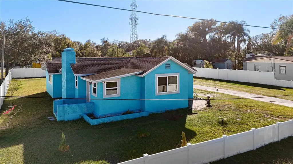 1900 W Norfolk Street Tampa FL 33604