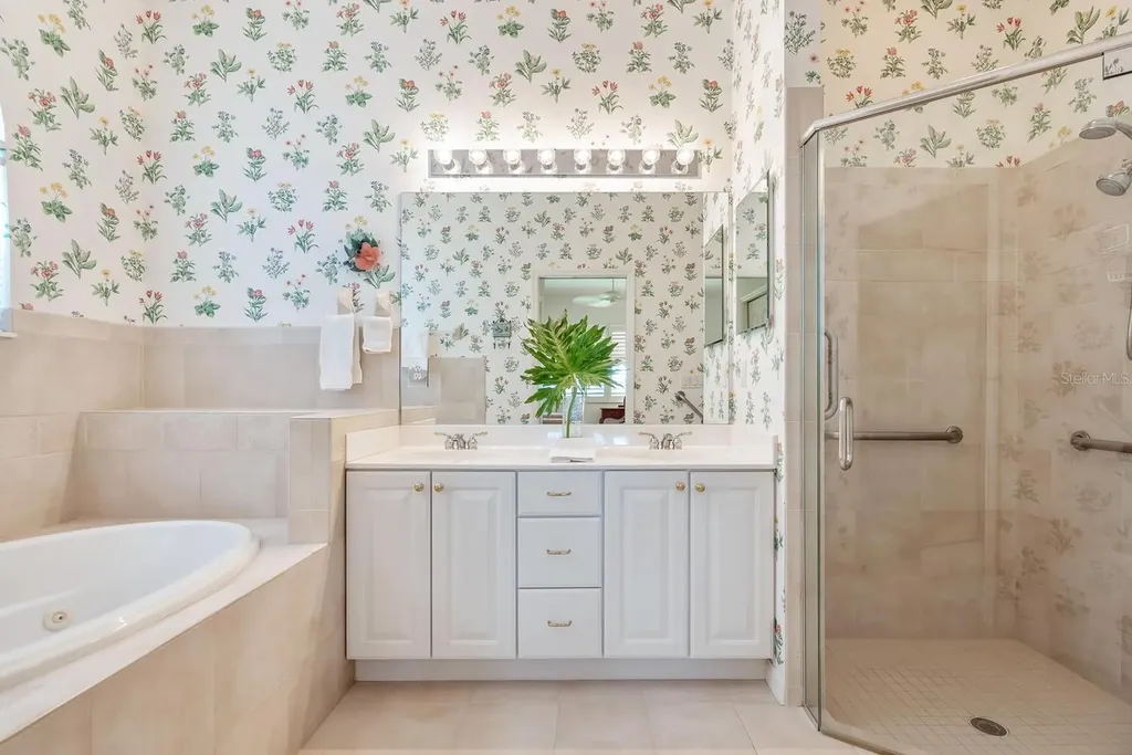 4451 Legacy Court Sarasota FL 34241