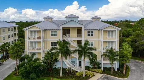 7910 34TH Avenue W Bradenton FL 34209
