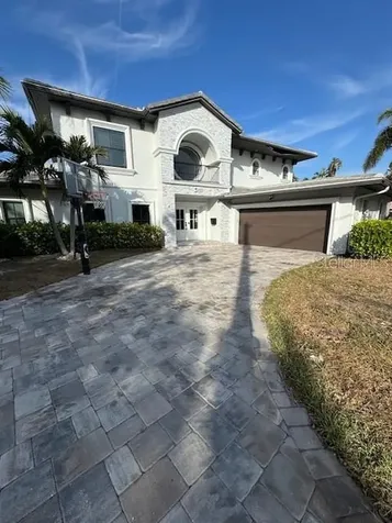 5111 W Poe Avenue Tampa FL 33629