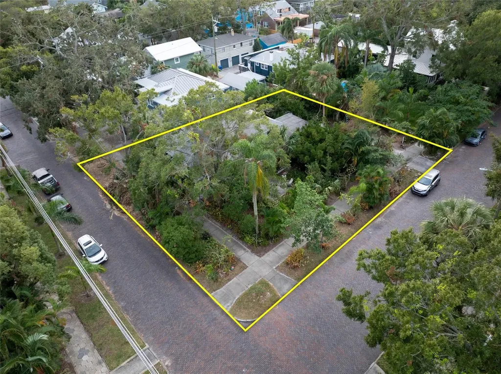 1030 2nd Street N St Petersburg FL 33701