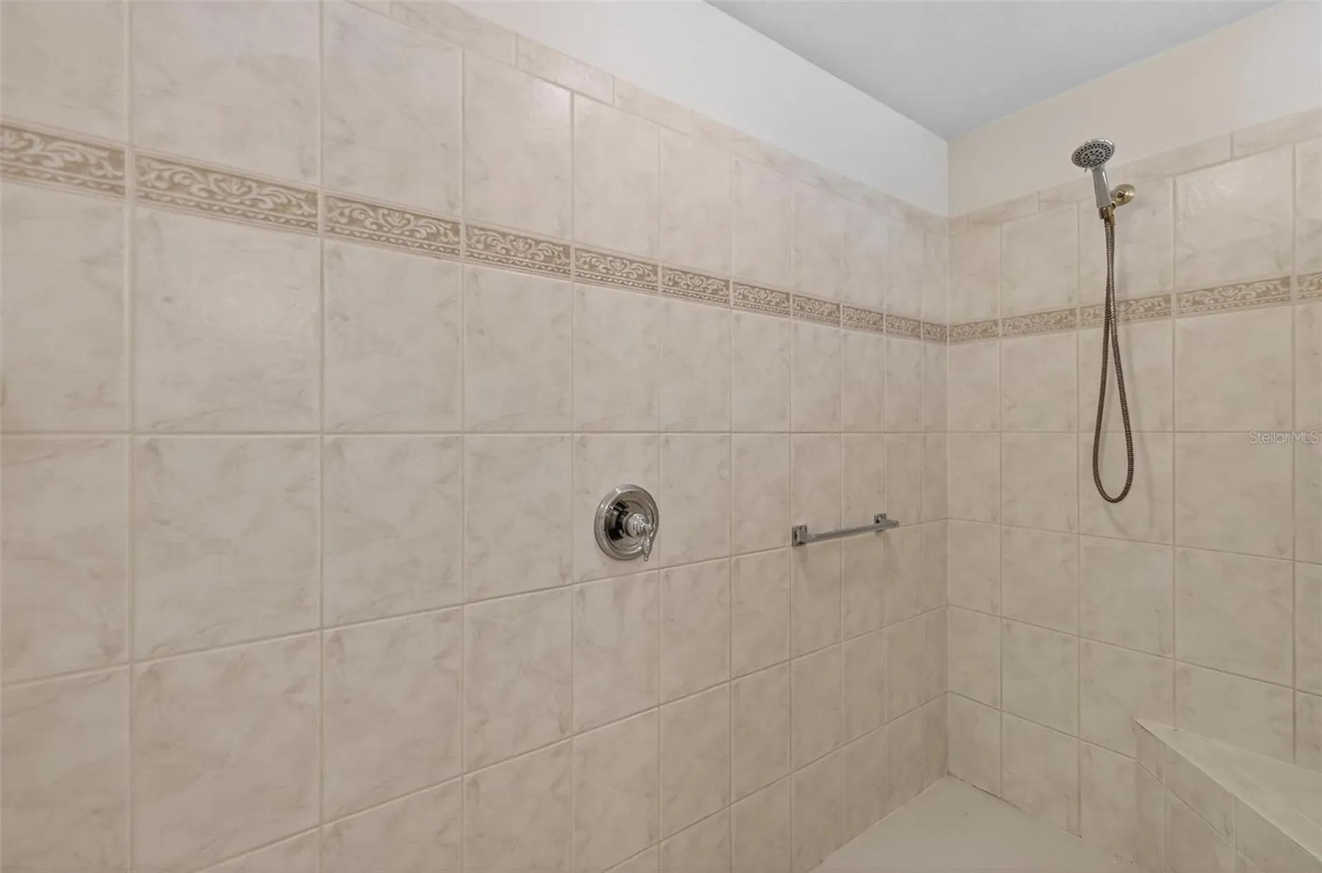 5107 Aurora Drive Leesburg FL 34748