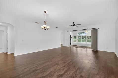 5107 Aurora Drive Leesburg FL 34748