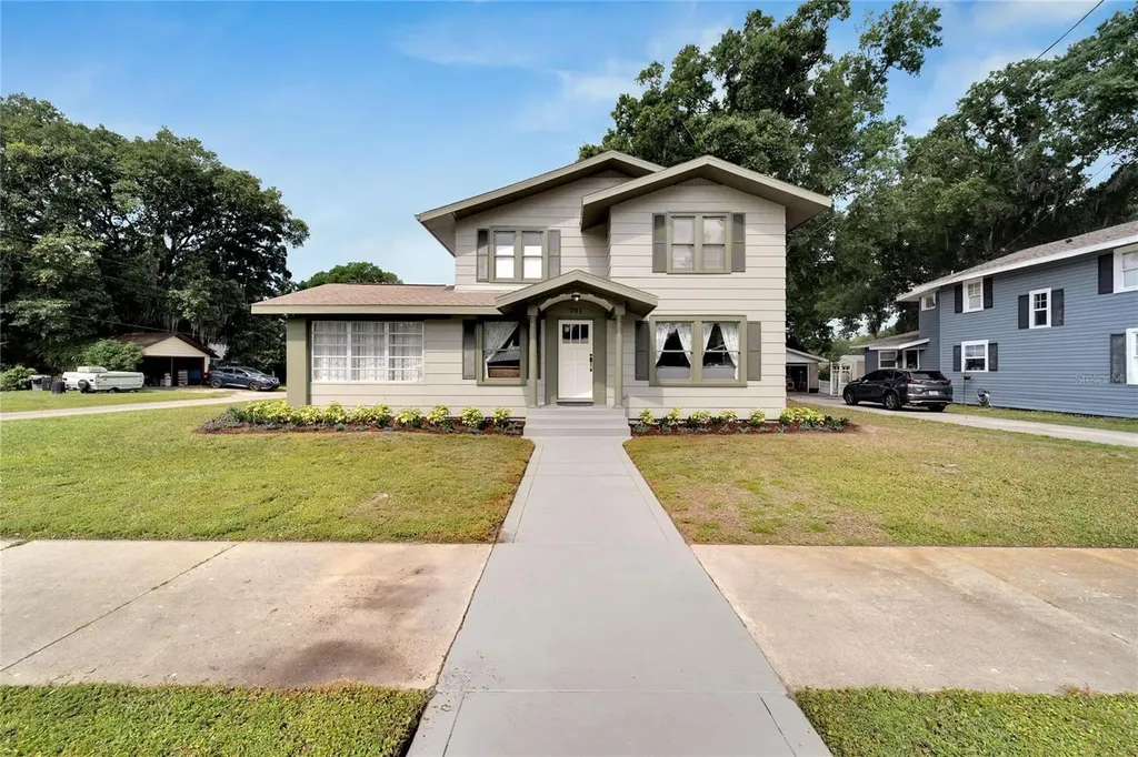 701 N Warnell Street Plant City FL 33563