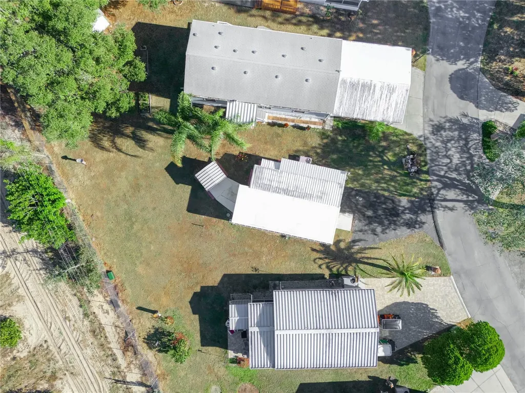 40 Saddlebag Trail N Lake Wales FL 33898